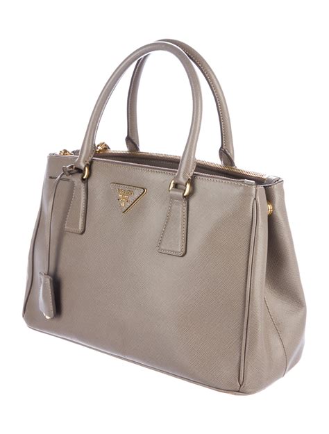 prada saffiano lux shopping bag size|Prada small saffiano lux.